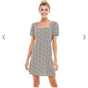 NWT Lily Rose short sleeve back cutout skater dress XL